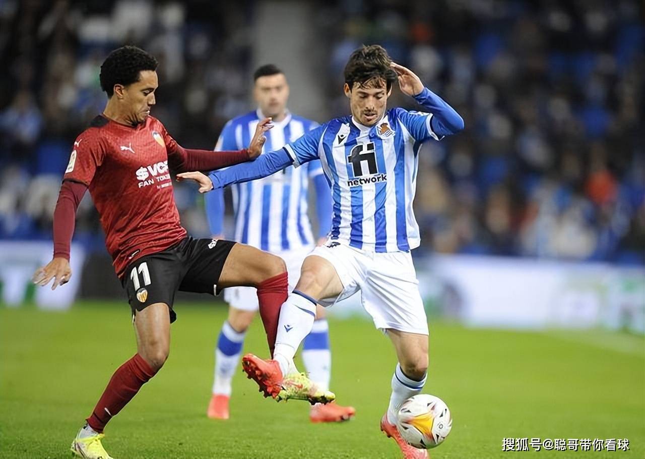 西甲加时末段走向成谜,广州队临场应变,压力陡增,身体对抗强度拉满 西甲加时末段走向成谜,广州队临场应变,压力陡增,身体对抗强度拉满