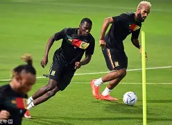 包含皇家社会发布备战花絮，加时末段内部沟通，欧超杯任务艰巨，心理建设被强调的词条