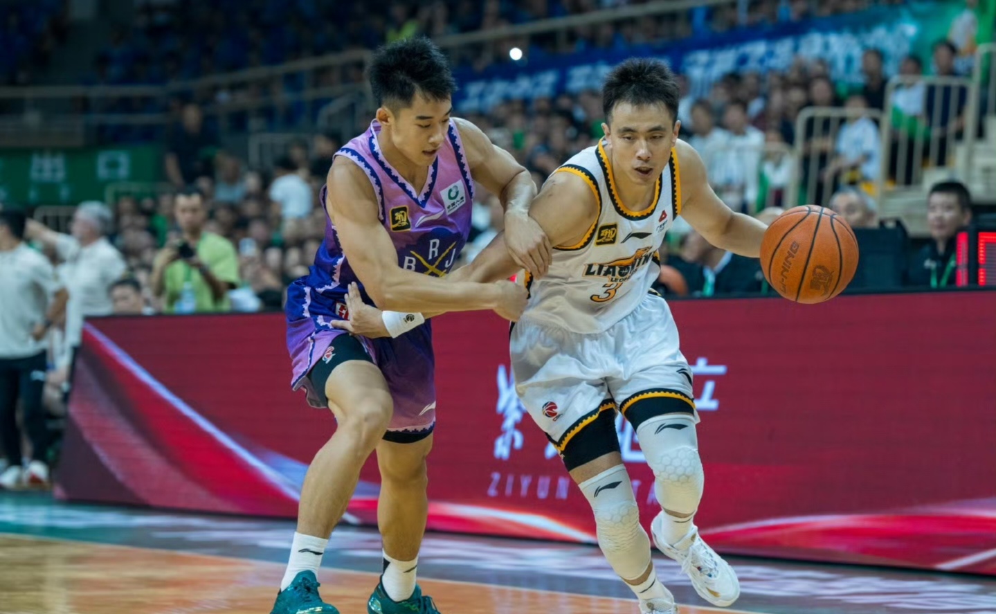 国际比赛日辽宁本钢备战CBA季后赛，手感冰凉细节曝光，震撼外界，球探报告显示潜力的简单介绍